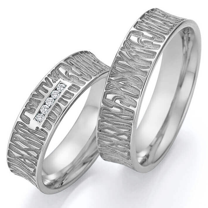 Collection Ruesch Trauringe Weißgold glasmatt mit Brillanten