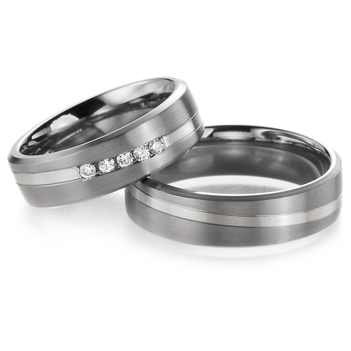 Ruesch Trauringe 78/80170-060 & 78/80180-060 aus Titan & Weißgold 585