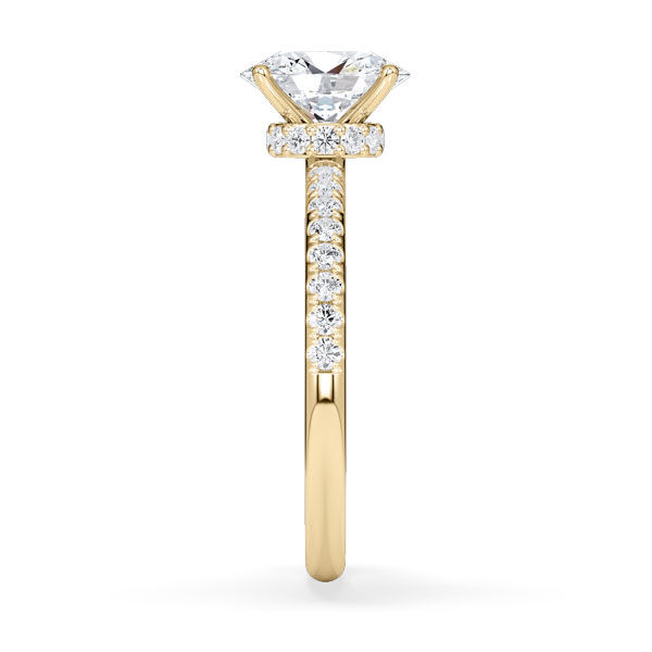 Ring Veiled Halo Oval Diamant Gelbgold Rubin 1983