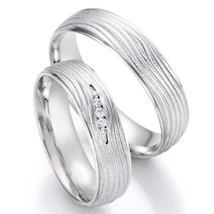 Collection Ruesch Trauringe Weißgold Glasmatt