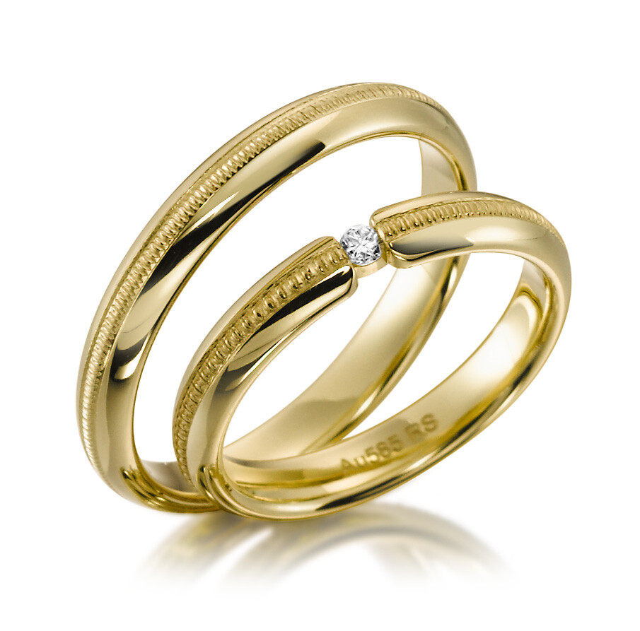 Sickinger Trauringe Gelbgold mit Perlfuge Brillant SC-1135-1