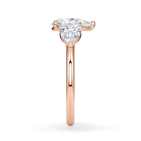 Diamantring Three Stone Lab-Grown Tropfen Pear Rotgold Rubin RU-1876